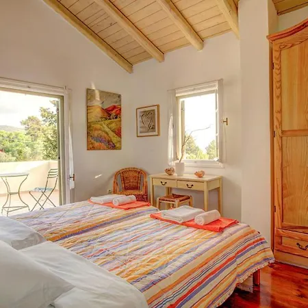 Willa Sleeps 6 Pool Air Con Wifi *