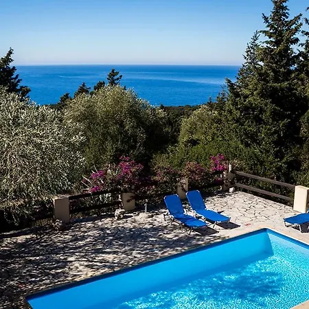 Villa Sleeps 6 Pool Air Con Wifi Khalikeri