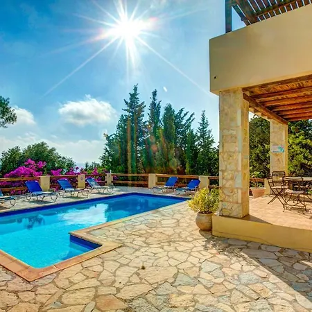 Sleeps 6 Pool Air Con Wifi Villa *